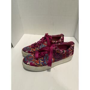 Steve Madden Shoes Womens Size 8 Platform Floral Brocade Embroidered Sneakers